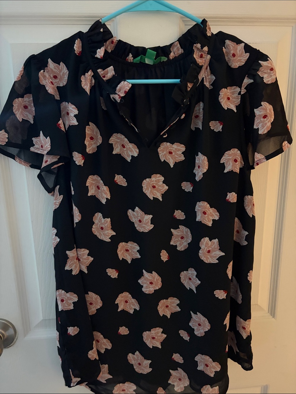 dip Black Floral Ruffle-Trim Short Sleeve Blouse